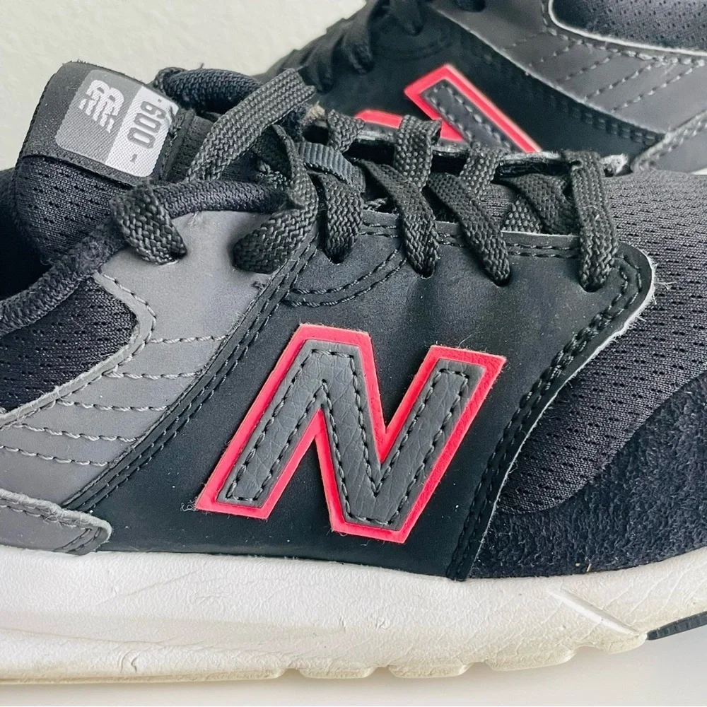 New Balance 009 women size 7